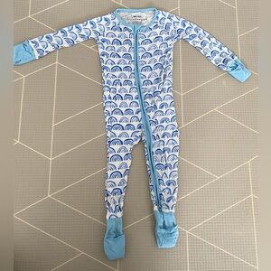 Little sleepies Bamboo pajamas rainbow 🌈